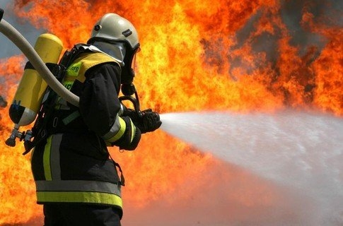 У Каневі сталася пожежа на ринку