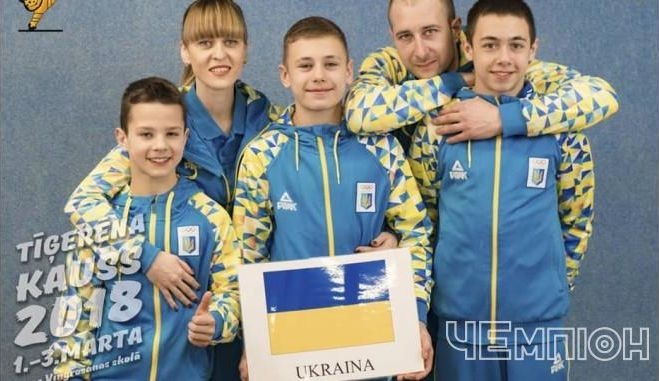 Черкаські гімнасти привезли нагороди із Латвії