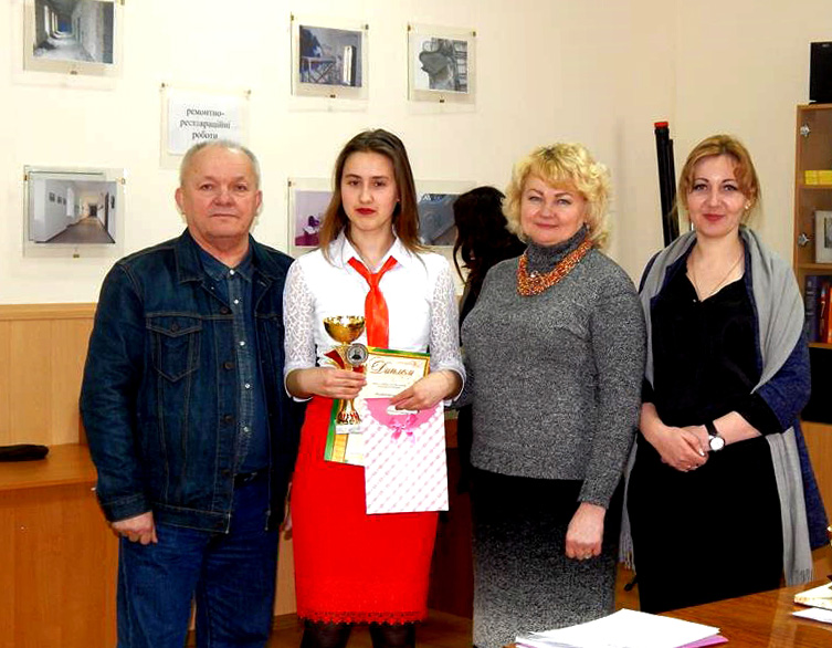 Студентка УДПУ стала переможцем міського конкурсу молодих поетів «Тарасовими шляхами»
