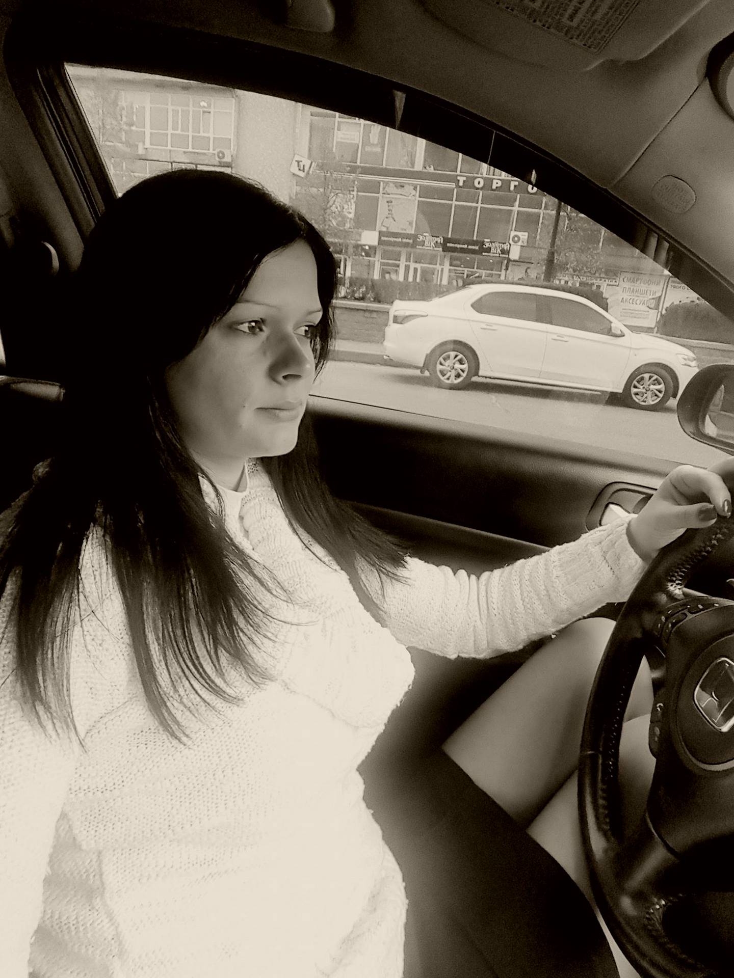 «Я була ще тим відчайдухом»: черкащанки-водії про свій досвід за кермом