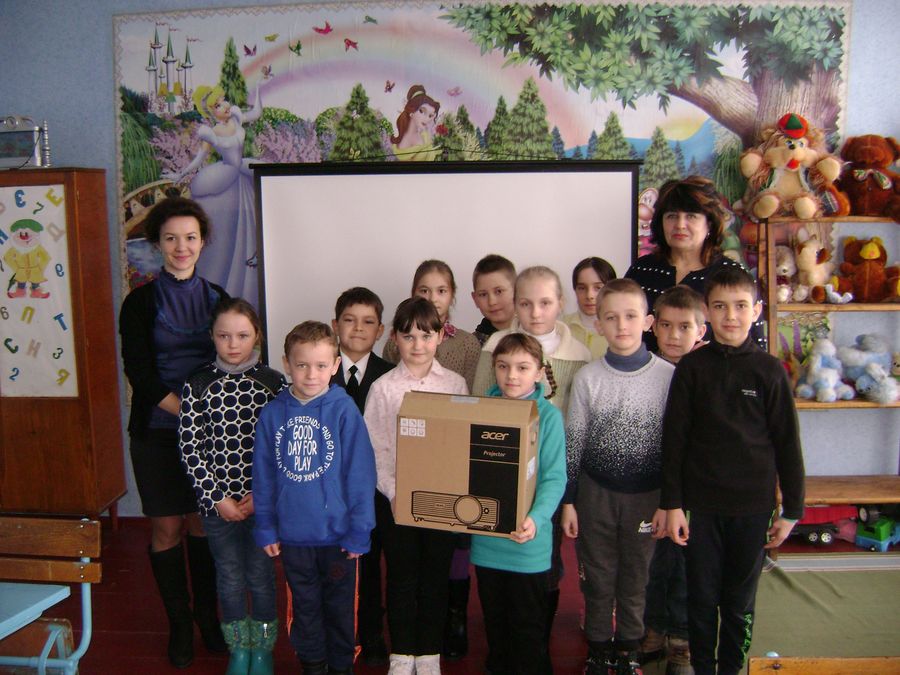 Школа на Тальнівщині отримала допомогу від Геннадія Бобова