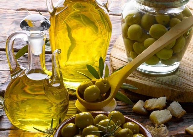 Оливкова олія – невичерпне джерело молодості та здоров’я