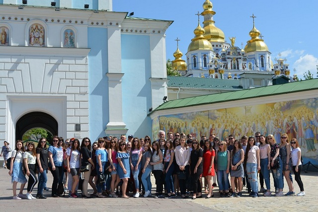 Студенти ЧНУ побували на екскурсії в Києві