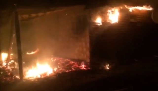 На Чорнобаївщині невідомі підпалили квартиру (ВІДЕО)