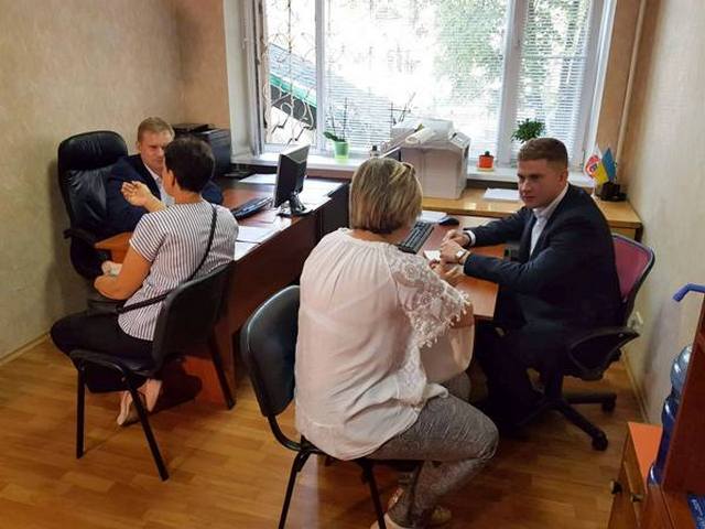 У Черкаській філії ДП «СЕТАМ» почали надавати послуги з державної реєстрації