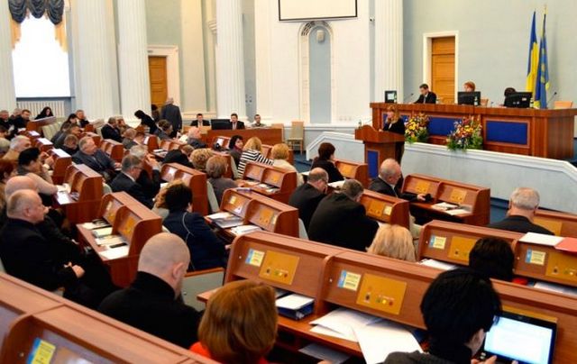 Наступне засідання 23-ої сесії обласної ради перенесли на 6 липня