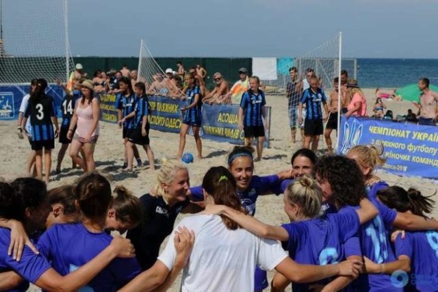 Уманські «Пантери» здобули «бронзу» на Чемпіонаті України з пляжного футболу серед жінок