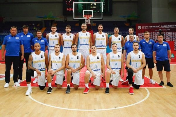 Кобець та Бояркін зіграли за збірну України на турнірі у Китаї