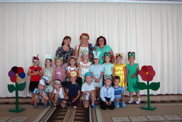 У Чорнобаївському дитсадку провели літні розваги