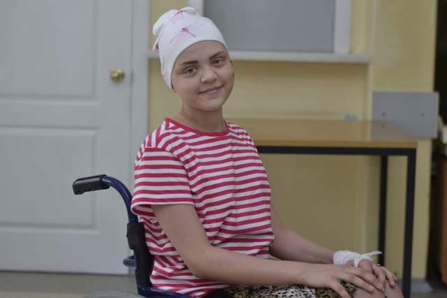 13-річна дівчинка бореться з раком нирок (ВІДЕО)