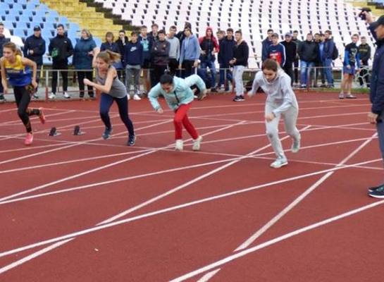 У Черкасах на пам’ять вчителя провели легкоатлетичні змагання