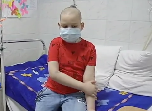 Восьмирічний Андрійко із Корсуня-Шевченківського потребує невідкладної операції