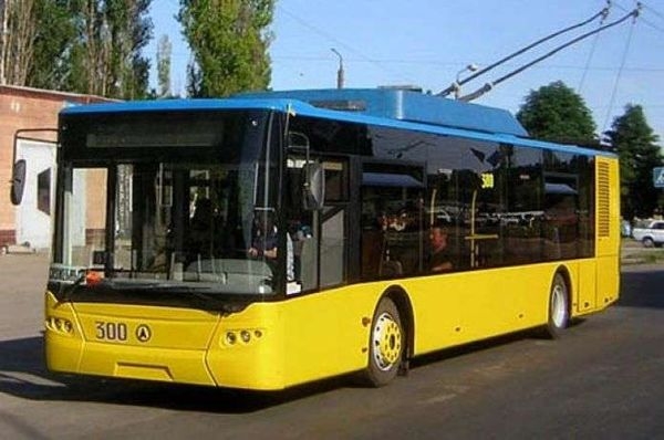 Скільки пасажирів перевезли черкаські тролейбуси?