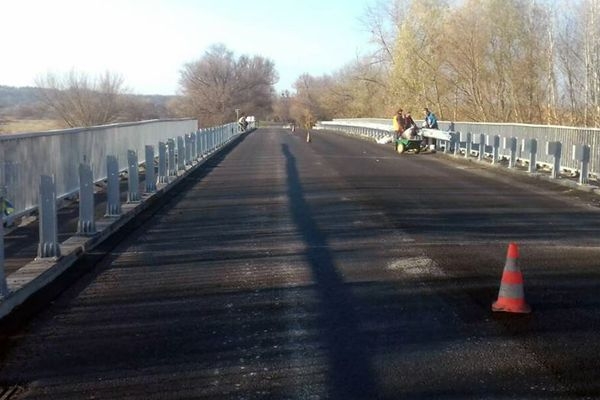 На Канівщині завершують ремонт мосту через Рось