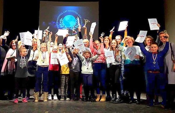 Учні черкаської музичної школи № 1 посіли призові місця на міжнародному конкурсі
