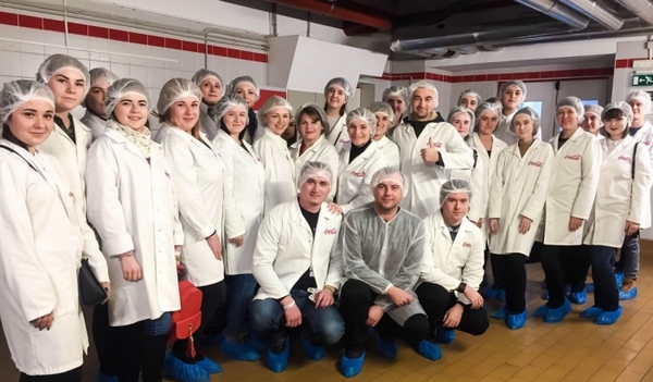 Cтуденти здійснили екскурсію на завод «coca-cola беверіджиз україна»