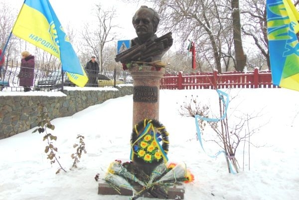 На Черкащині вшанували пам’ять В’ячеслава Чорновола
