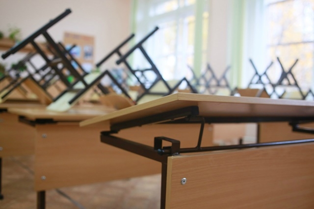 Сьогодні черкаським школярам відмінили навчання через негоду