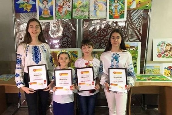 Черкащани – переможці обласного конкурсу малюнків «Мирна Україна»