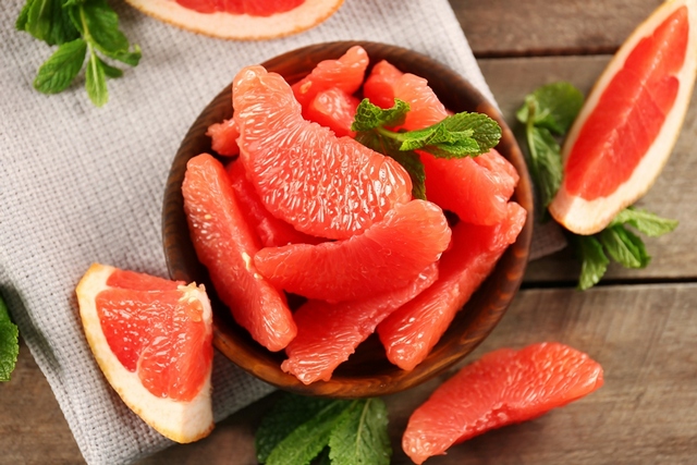 Переконливі причини додати грейпфрут у зимовий раціон