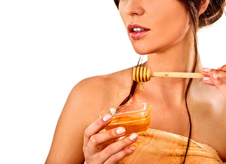 Домашній спа: як використати мед у догляді за тілом та волоссям