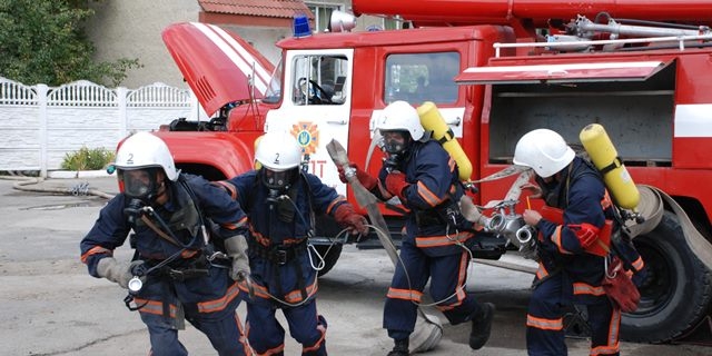 Рятувальники закликають громадян не провокувати пожежі у природних екосистемах (ВІДЕО)