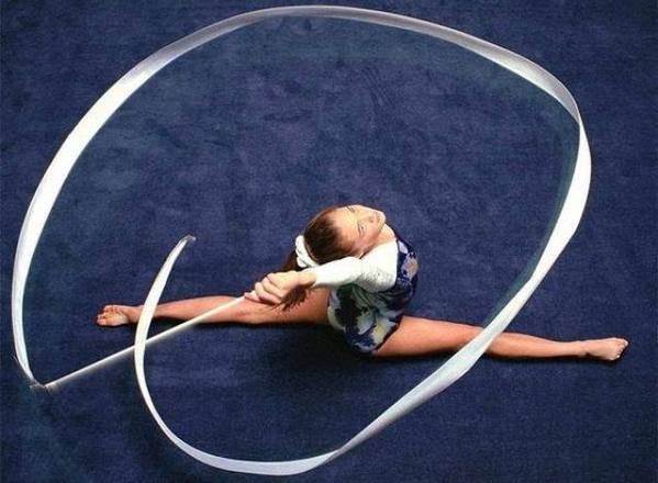 Черкаські гімнастки виступили на фестивалі «Весняні зірочки»