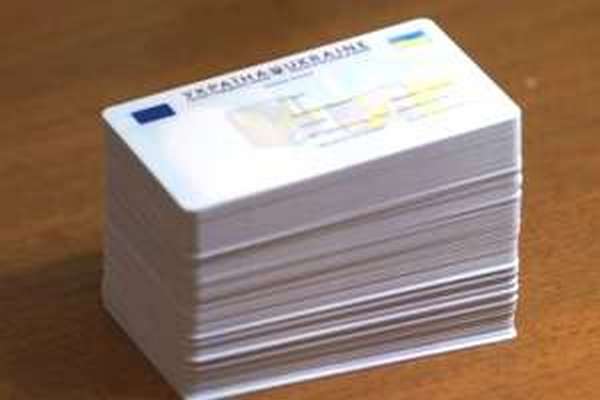 Міграційна служба Черкащини видаватиме ID-картки у день другого туру президентських виборів
