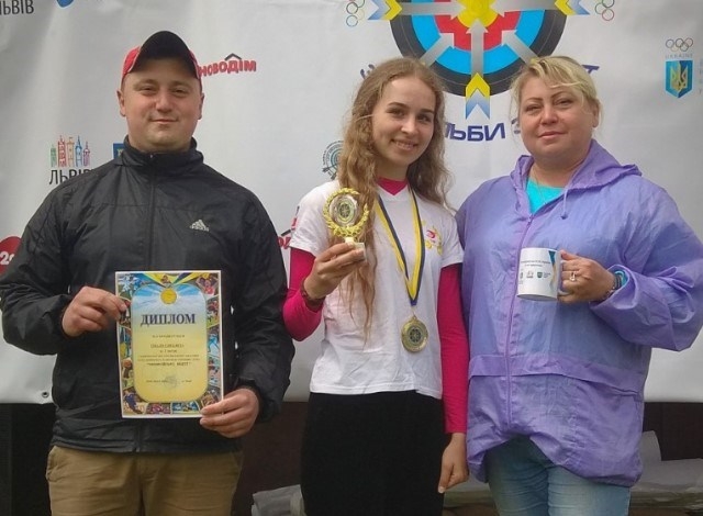 Черкаська команда лучників узяла участь у всеукраїнських змаганнях
