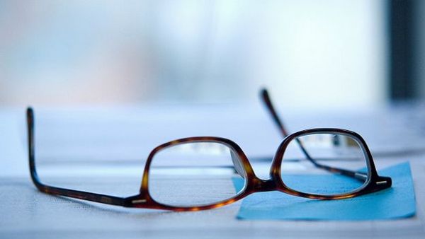 Корекція зору окулярами – поради фахівця Черкаської обласної лікарні