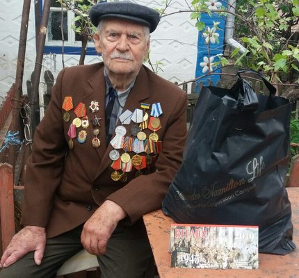 Геннадій Бобов привітав ветеранів зі святом