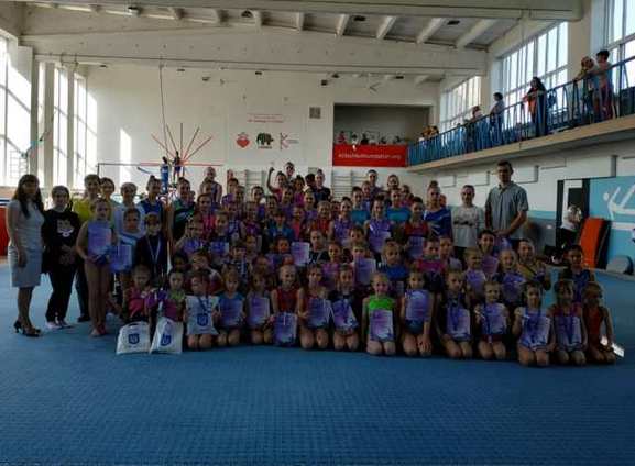 У Черкасах відбулися всеукраїнські змагання з гімнастики спортивної «Дніпровські хвилі»