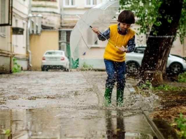 Дощі та грози «застрягнуть» на Черкащині
