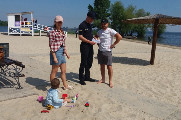 У Черкасах рятувальники нагадали громадянам правила безпечного відпочинку на воді