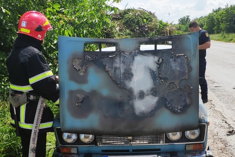 На Корсунщині загорівся автомобіль