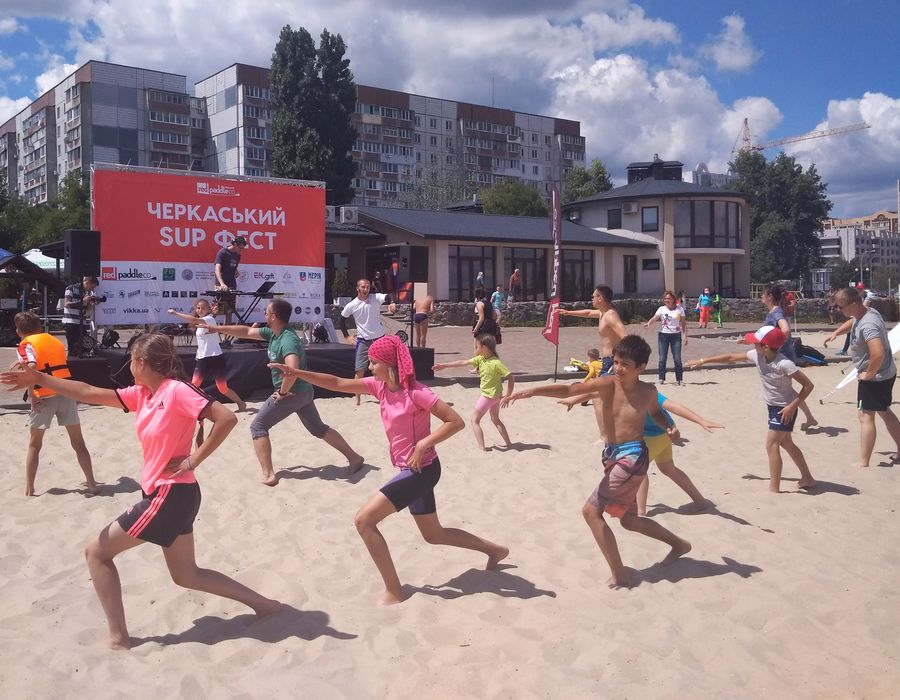 Свято на воді: вперше у Черкасах відбувся SUP-фестиваль