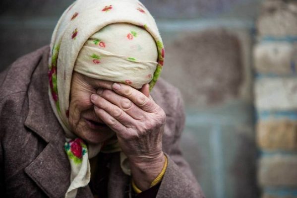 На Тальнівщині пограбували 81-річну пенсіонерку