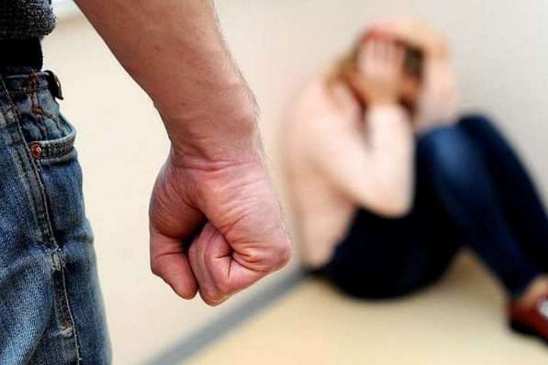 Що робити, якщо стали свідком домашнього насильства