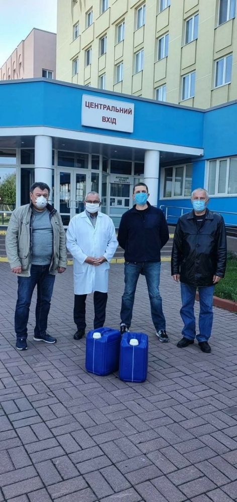 Черкаські депутати допомагають медичним закладам