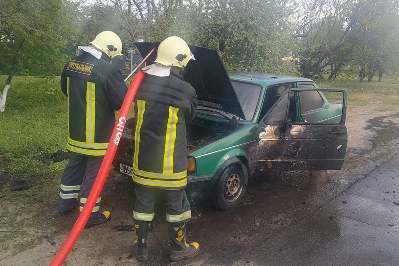 Протягом доби на Черкащині 4 рази спалахували машини. Одну з них підпалили