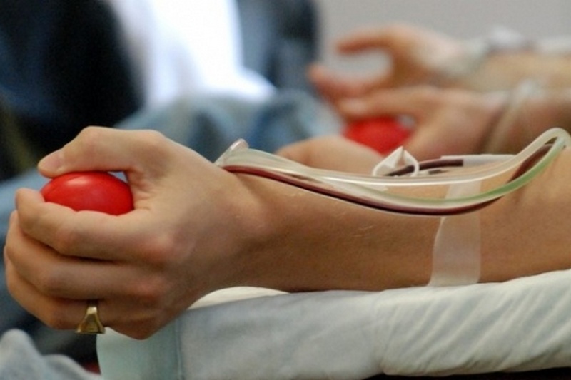 У Черкасах здавали кров, щоб допомогти онкохворим діткам (ВІДЕО)
