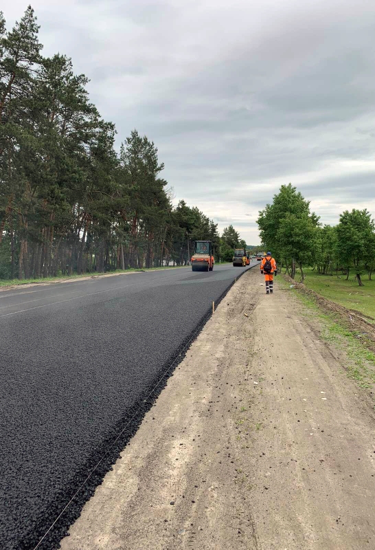Продовжується ремонт автодороги в Смілянському та Городищенському районах