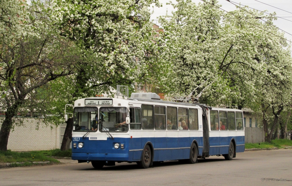 Завтра деякі тролейбуси тимчасово змінять свій маршрут
