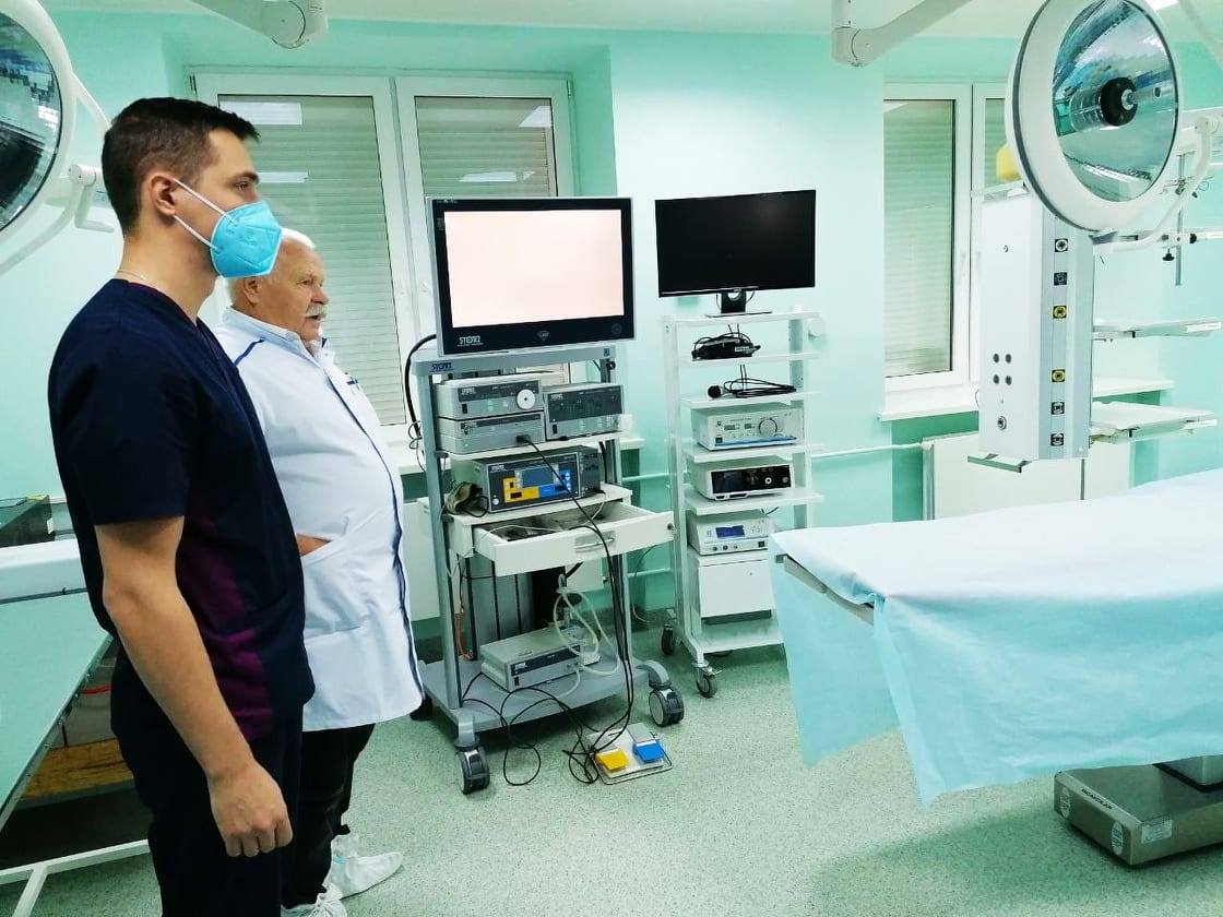 Черкаська обласна дитяча лікарня отримала сучасний операційний апарат