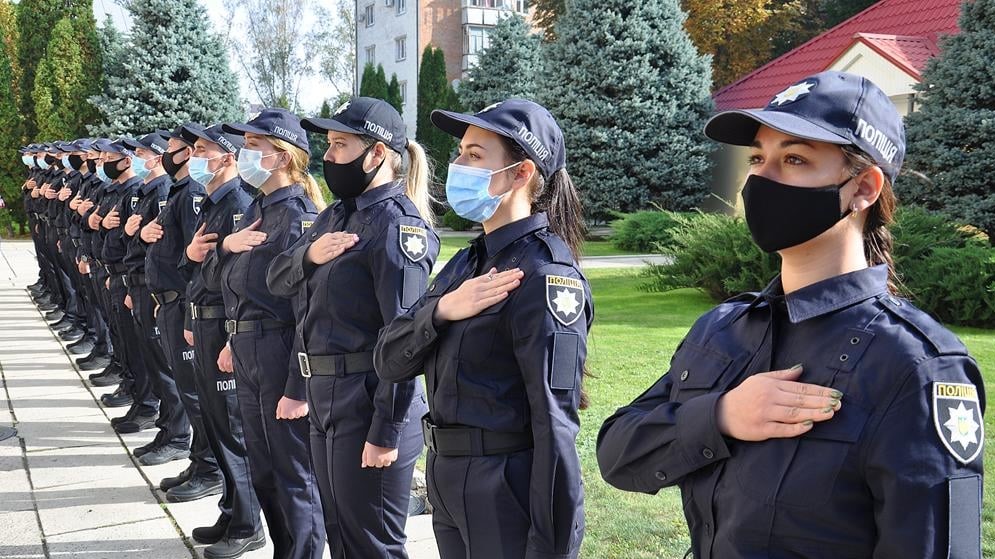 У Черкасах 19 поліцейських присягнули на вірність українському народу