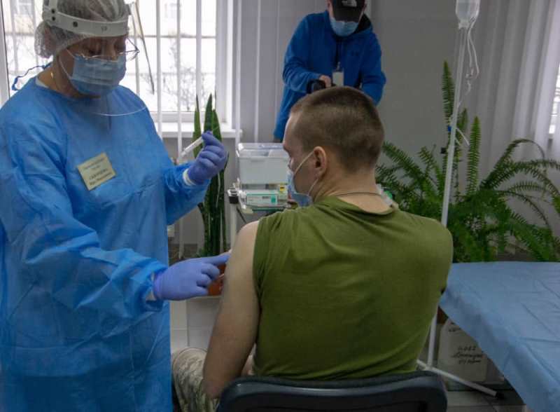 На Черкащині вакцинувалися близько сотні прикордонників