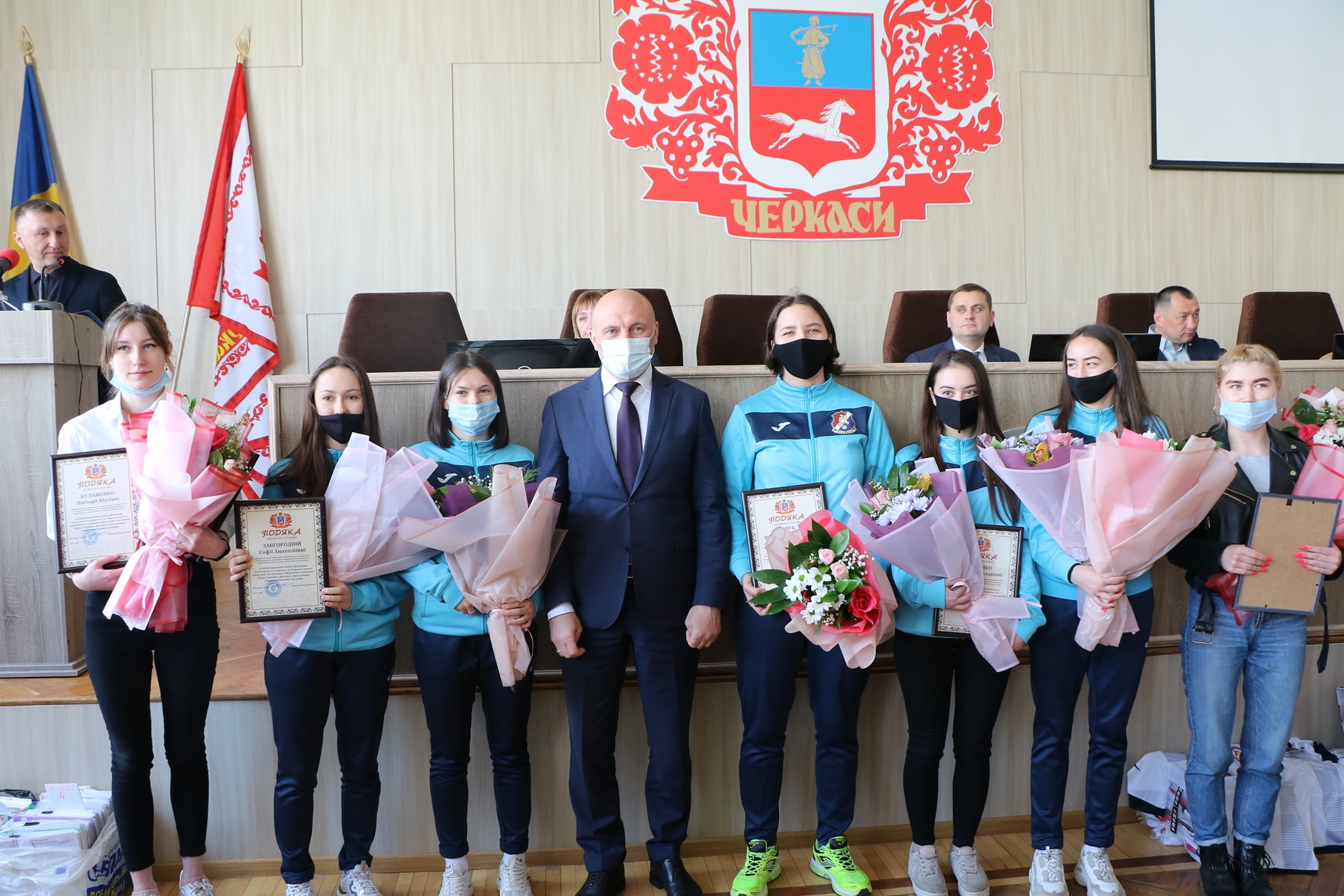 Черкаські спортсмени отримали відзнаки до свята (ФОТО)