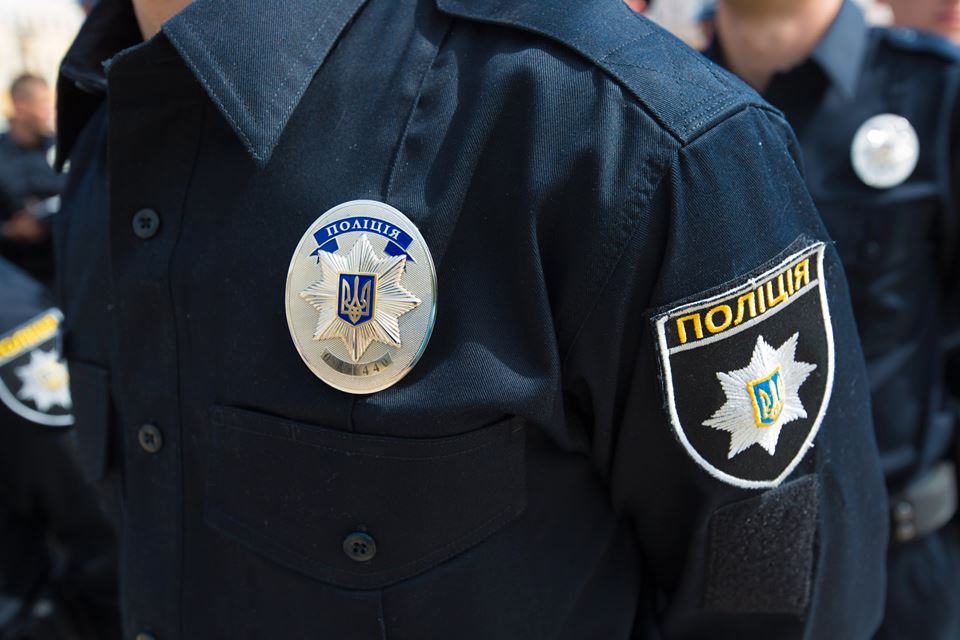 Поліцейських Черкащини підозрюють у перевищенні повноважень