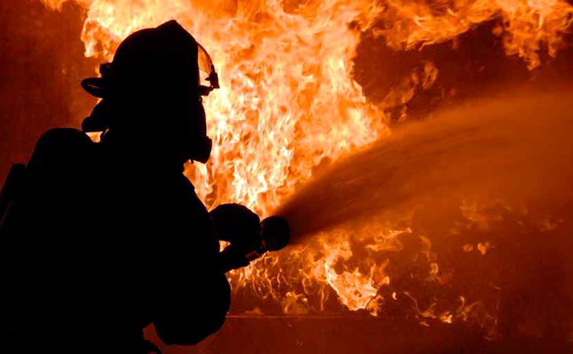Під час пожежі у черкаській багатоповерхівці евакуювали 25 людей