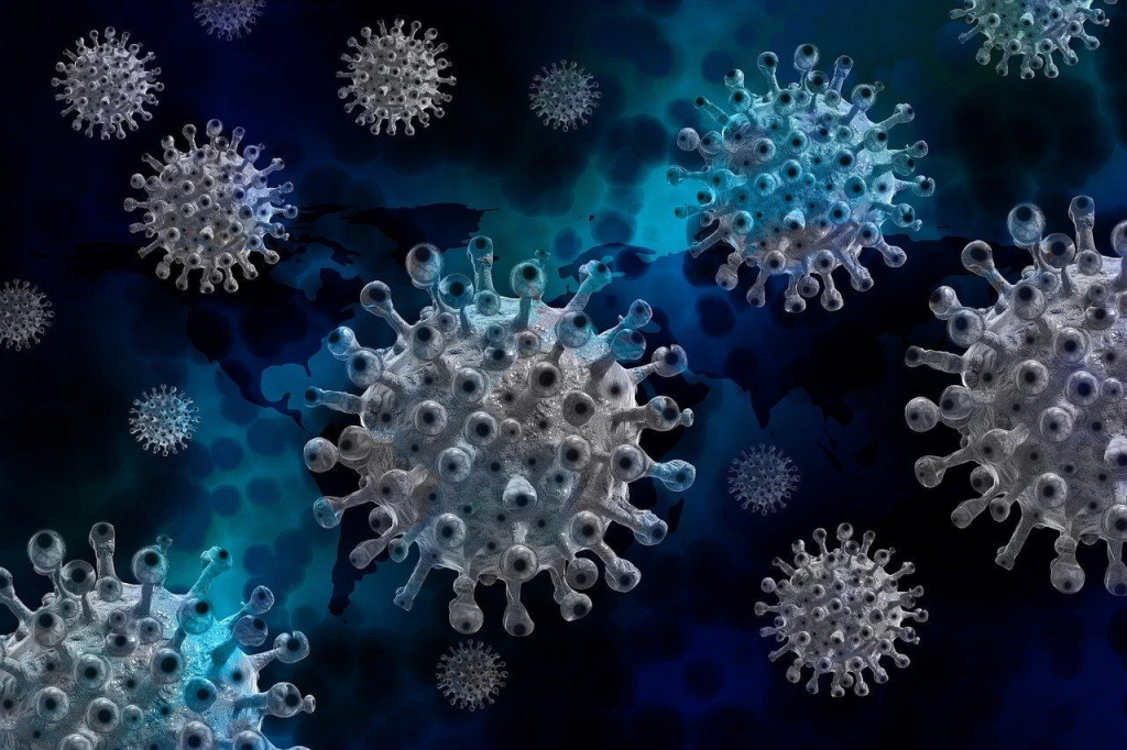 Майже 10 тисяч черкащан лікуються від коронавірусу